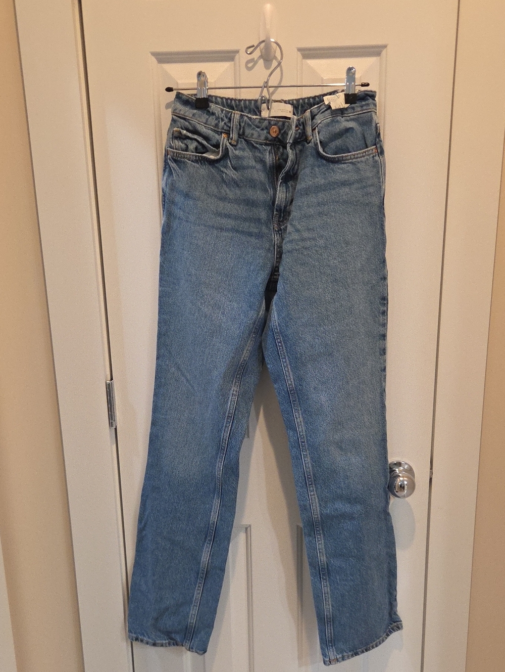 Zara Light Blue Straight Leg Women's Jeans
